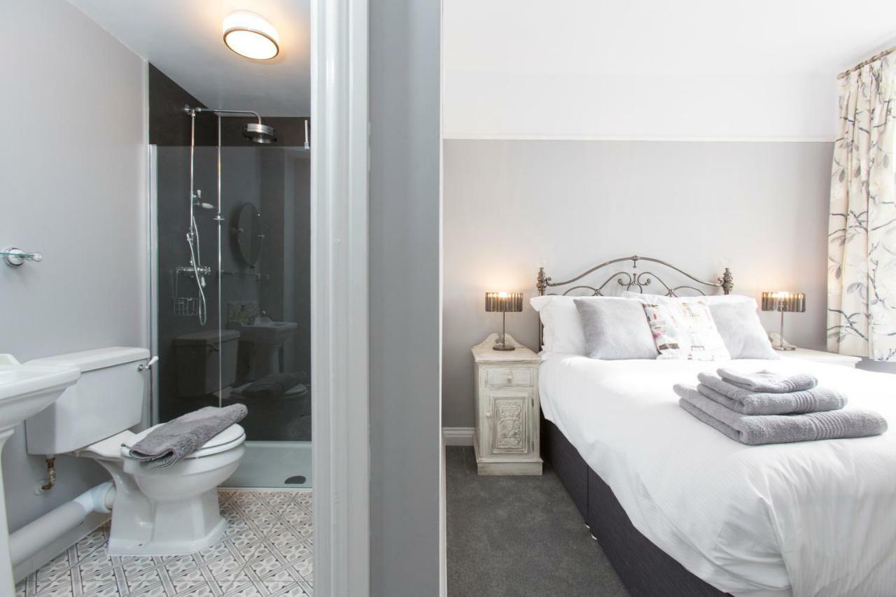 Fernleigh Bed & Breakfast Robin Hood's Bay Exterior photo